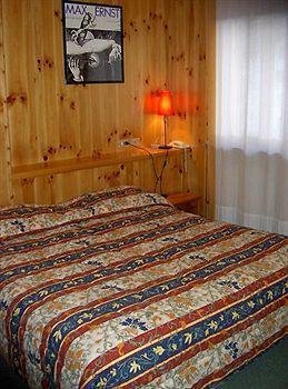 Dufour Hotel