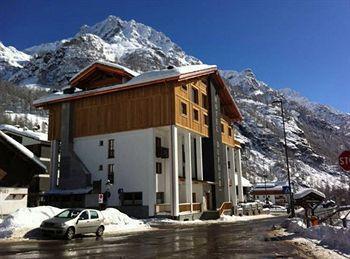 Hotel Dufour 3*
